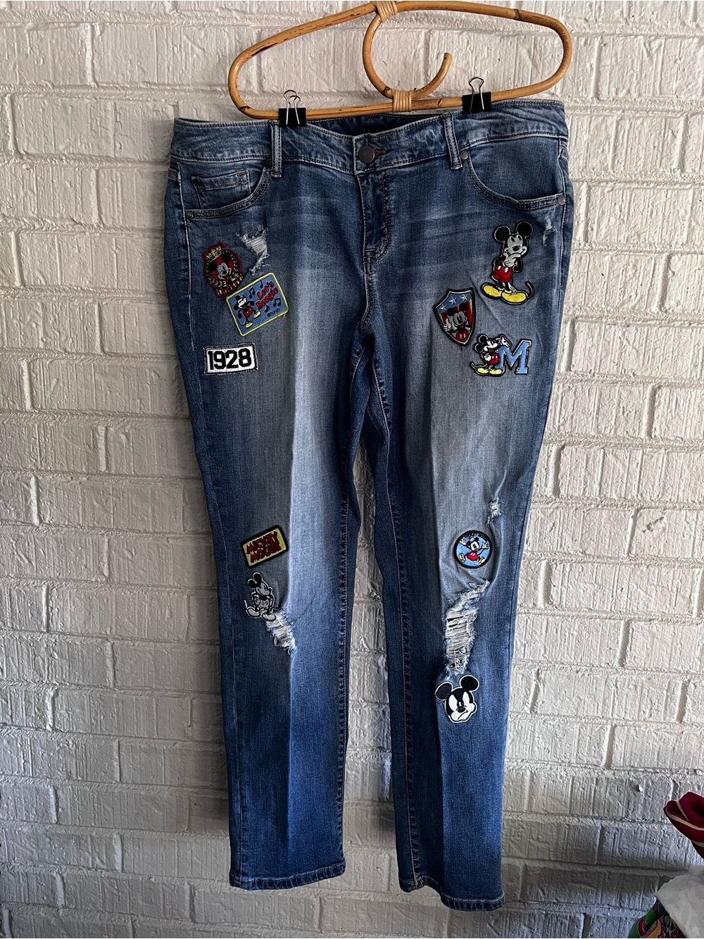 Disney Distressed Women's Jeans Sz. 16 LIKE NEW